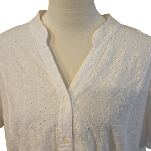 Apt. 9 Embroidered Eyelet Lace White Blouse Women Size 2X - Picture 4 of 14